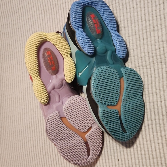 Nike Lebron 19 New Men's "The Map" Multicolor Basketball Shoes DQ7548-600 - Picture 4 of 5